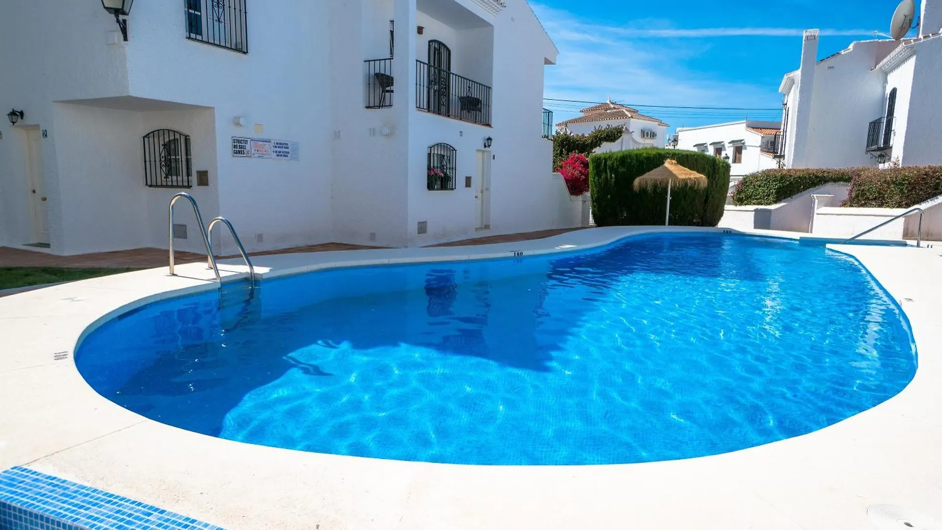 Pinos 20 Menyber Villa Nerja